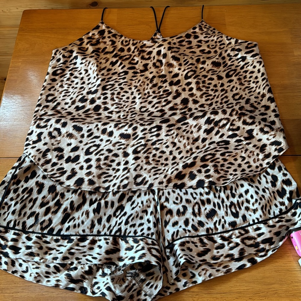 Victorias Secret Pajama Set